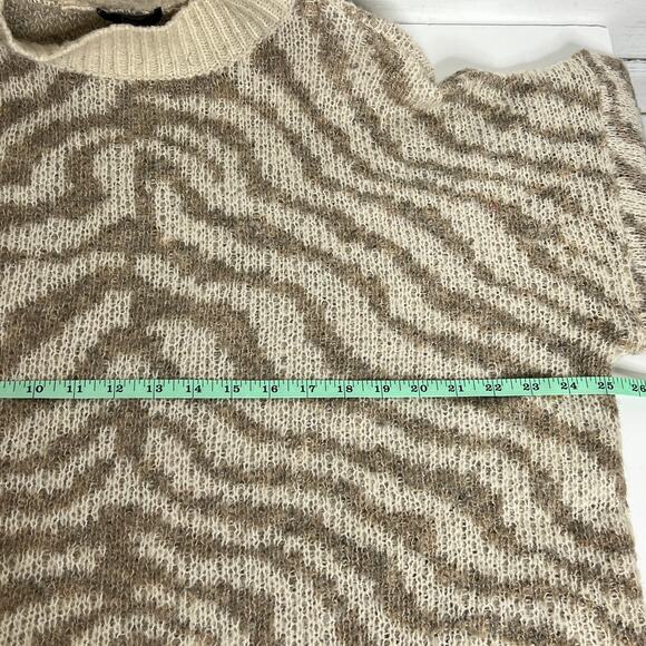 Fate Mock Neck Zebra Print Sweater Size Large - Picture 6 of 8